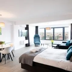 Lounge 8 Studios