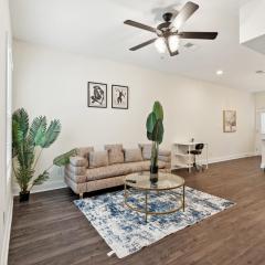 Alto O4 I Modern New Construction 2bd Apartment
