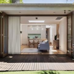 Luxe-Coastal Home at Manly Beach