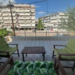 Bakopoulos resort Ένα όμορφο διαμέρισμα με βεράντα