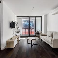 Modern Nomads CBD 2BR Retreat steps from Southern Cross Station