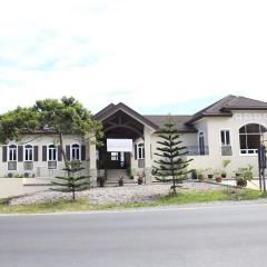 Country Chateau Hotel