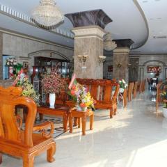 Tran Vinh Hotel