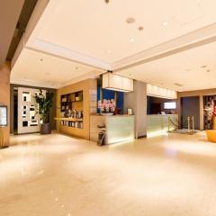 Yitel Collection Shenyang Imperial Palace Zhongjie Metro Station