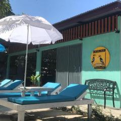 Chomjan Hostel