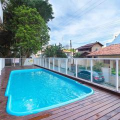 082 - Apto confortável na praia de Bombas