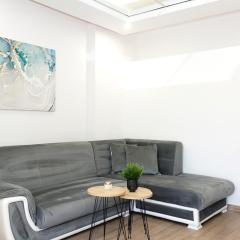 Bright 2-Bedroom Apartment Near Varna City Center by Flat Mаnаger