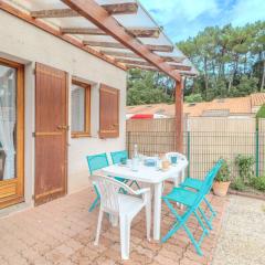 Holiday Home Les Maisons du Lac by Interhome