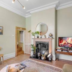 Comfortable Home Near Norwich Castle W Workspace