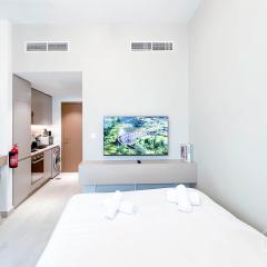 Cozy Studio with Balcony & Stunning Views