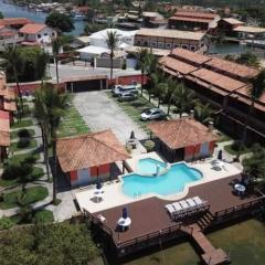 Casa Duplex em Condominio com Canal Navegavel