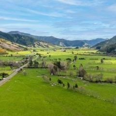 Pukeko Cottage - Marlborough Sounds Retreat
