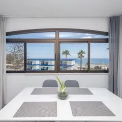 Lightbooking San Agustin Montenegro vista mar