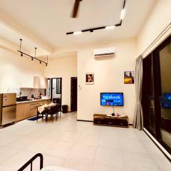 Large Familystay 3BR Stunning Sea & City-view, Georgetown