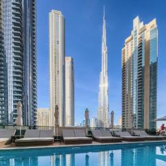 Downtown 2 Bed with Poolside Burj Khalifa View