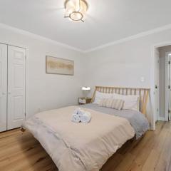 Downtown Condo, City Skyline View, Walk Friendly
