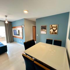 Apartamento completo, 3 quartos com ar condicionado, churrasqueira na sacada, piscina no cond, ao lado da Praia Grande e na cara do gol para a centralidade comercial turística do itaguá!