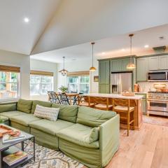 4 Mi to Ski Sapphire! Lakefront Cabin with Dock