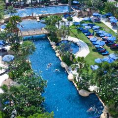 Jomtien Palm Beach Hotel and Resort