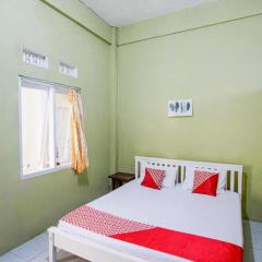OYO 92644 Onong's Homestay