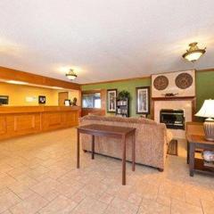 Quality Inn & Suites Grinnell near University