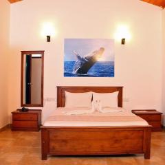 OYO 246 Roy Villa Beach Hotel