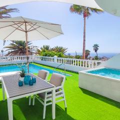 Sunset Suite - private pool and jacuzzi with oceanview