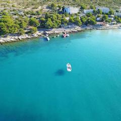 Slanica Beach Apartment with 3 bedrooms ID 225