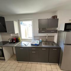 Studio avec terrasse