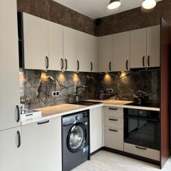 Business Park Sofia Cozy Lux & Private Garage Option
