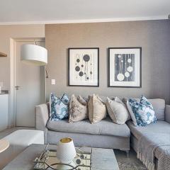 Masingita Towers Elegant Apartment Power & Water Backup