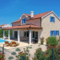 Gorgeous Home In Pasman With Kitchen