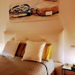 Melo Home 1 Near Airport, Elevator