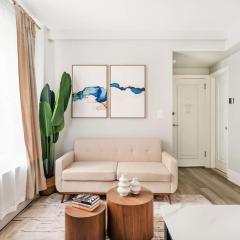 73-308 New 1BR 1Bth UWS Doorman Gym