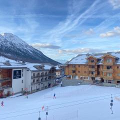 Le Cocon des Airelles - Meublé de tourisme 3 étoiles au pied des pistes avec garage