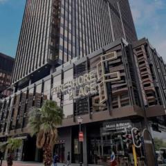 1 Bedroom Modern Apartment Foreshore Place CBD