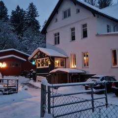 Eulennest für bis zu 10 Personen,Wäsche,Reinigung,Parkplatz inklusive