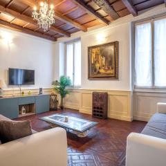 Exclusive 4 bedrooms apartment near Duomo