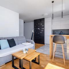 Apartament Blisko Parku Śląskiego w Katowicach z Parkingiem by Noclegi Renters