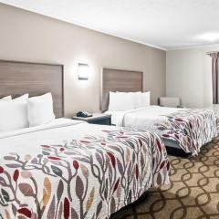 Red Roof Inn & Suites Lexington - Hamburg