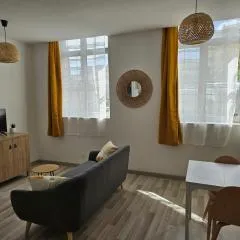 Chez Home