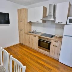 Apartments Lenka - Two Bedroom Apartment with Garden Terrace A4