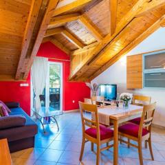 Apartments Vodnica- Comfort One Bedroom Apartment with Balcony and Partial Sea View A1