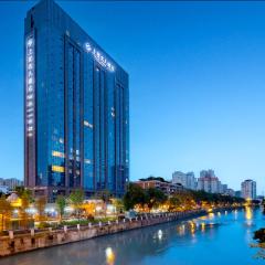 Celebrity Upper Class Hotel