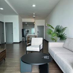 Kajang 3-Bedroom for 6 Pax - Mart & F&B Onsite