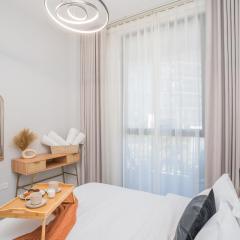 Cozy 1BR Midtown 20 Mins to Mall of Emirates by Vibel