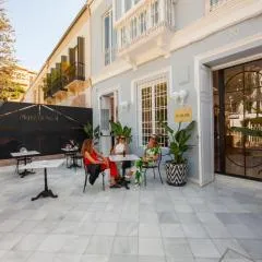 Pries Homes La Casa Azul