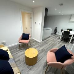 Great 3 bedrooms Flat in Clapham