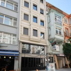 aymira hotel pangaltı