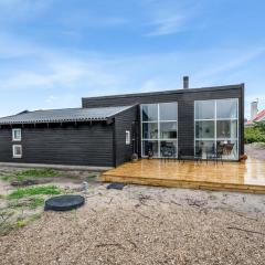 Beautiful Holiday Home In Sondervig